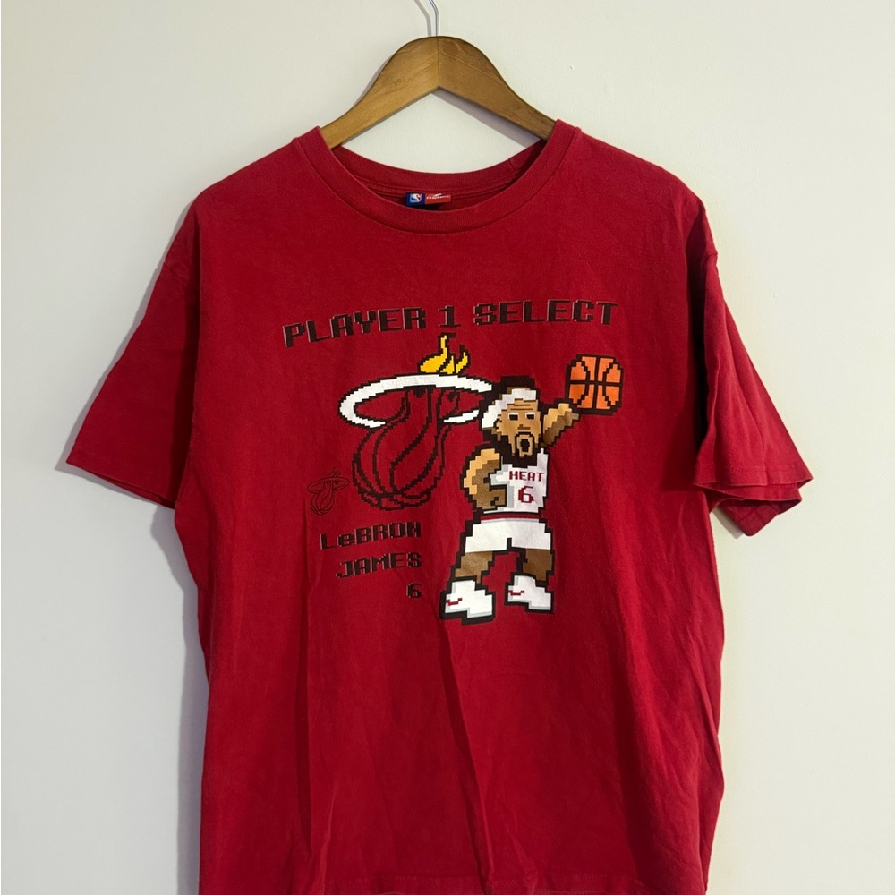 Majestic NBA LeBron James Miami Heat Player 1 Select T Shirt Mens Size Large